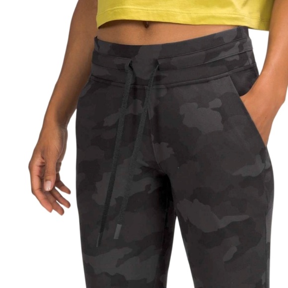 Lululemon Ready to Rulu Jogger High Waist Drawstring Camo Sz 2 Athleisure - Picture 3 of 8